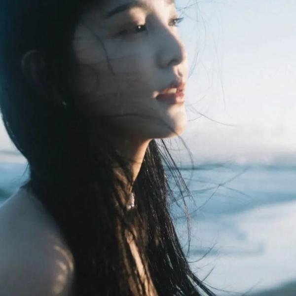 苦妹．丧姐．连环图